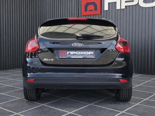 Ford Focus III с пробегом 2012 года, цена 637 000 рублей, 250409 км, хэтчбек, Автокод Объявления