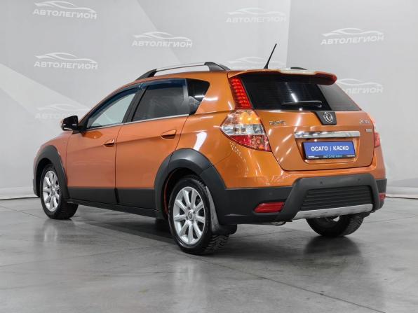 Dongfeng H30 Cross с пробегом 2015 года, цена 690 000 рублей, 139000 км, хэтчбек, Автокод Объявления