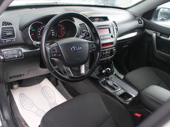Kia Sorento II Рестайлинг с пробегом 2017 года, цена 1 740 000 рублей, 239195 км, внедорожник, Автокод Объявления