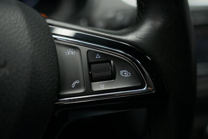 Skoda Octavia III (A7) с пробегом 2016 года, цена 1 890 000 рублей, 165000 км, лифтбек, Автокод Объявления