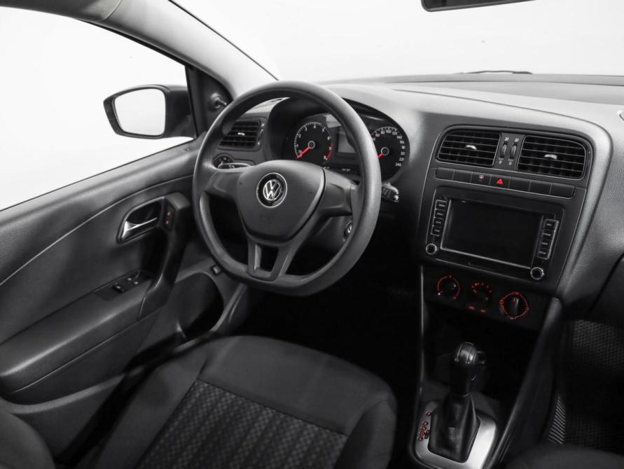Volkswagen Polo V Рестайлинг Санкт-Петербург  - изображение 10
