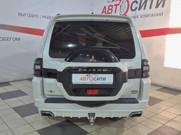 Mitsubishi Pajero IV Рестайлинг 2 с пробегом 2019 года, цена 3 800 000 рублей, 14750 км, внедорожник, Автокод Объявления
