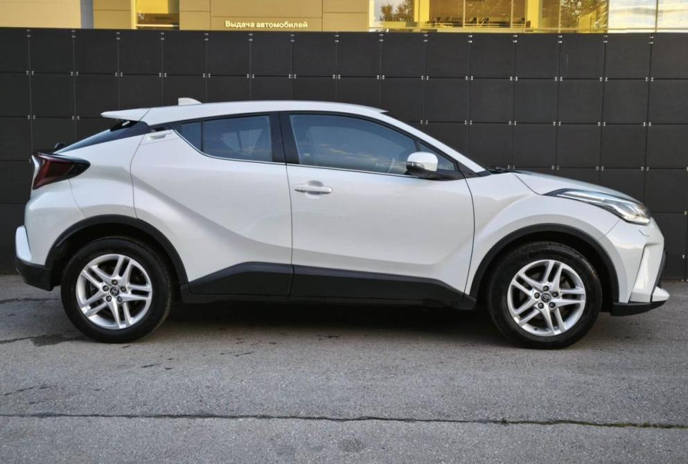 Toyota C-HR I Рестайлинг Сыктывкар  - изображение 4
