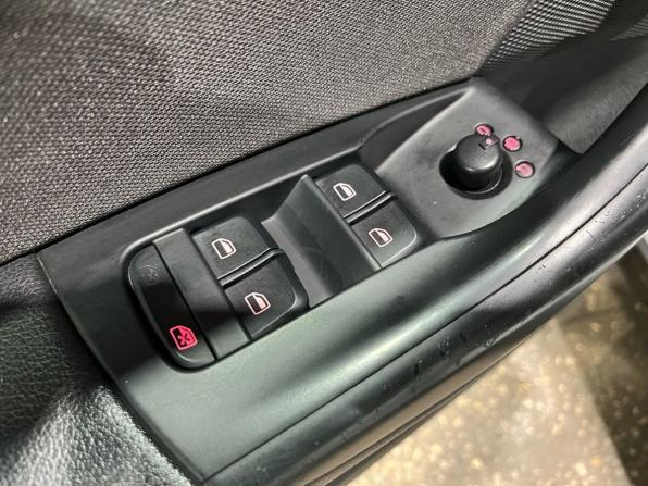 Audi Q3 I (8U) с пробегом 2013 года, цена 1 590 000 рублей, 156729 км, внедорожник, Автокод Объявления