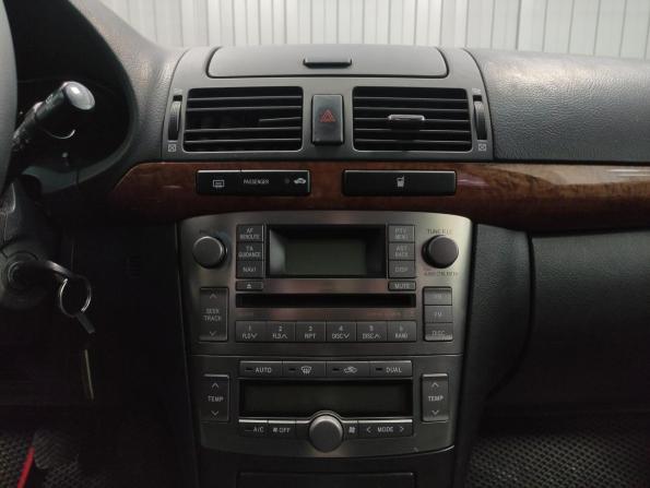 Toyota Avensis II Рестайлинг с пробегом 2006 года, цена 678 000 рублей, 189475 км, седан, Автокод Объявления