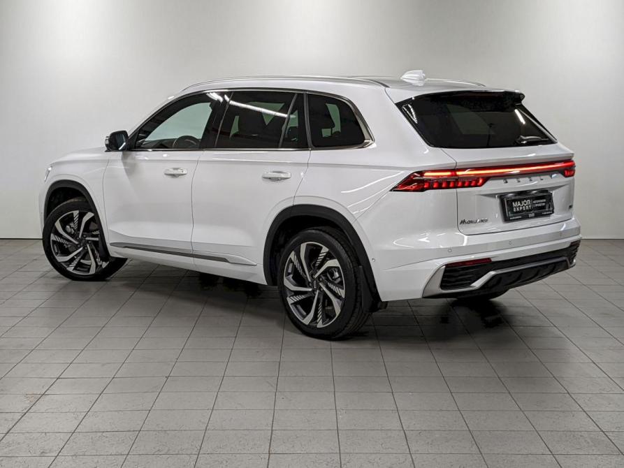 Geely Monjaro I Москва  - изображение 7