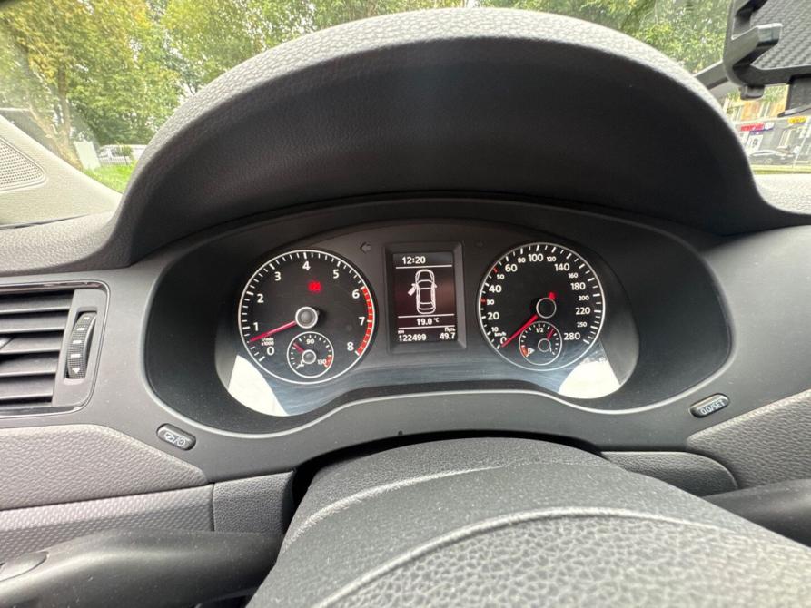 Volkswagen Jetta VI Пермь  - изображение 10