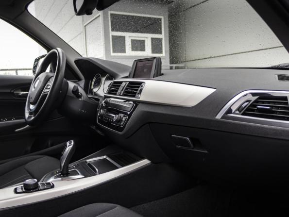 BMW 1 серии II (F20/F21) Рестайлинг 2 с пробегом 2018 года, цена 1 869 000 рублей, 91000 км, хэтчбек, Автокод Объявления