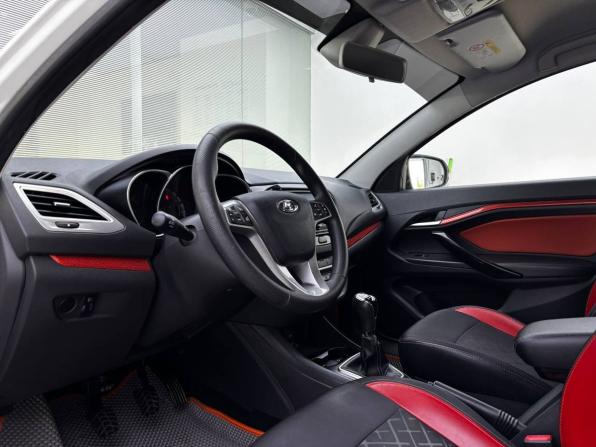 Lada (ВАЗ) Vesta I с пробегом 2017 года, цена 1 050 000 рублей, 93200 км, универсал, Автокод Объявления