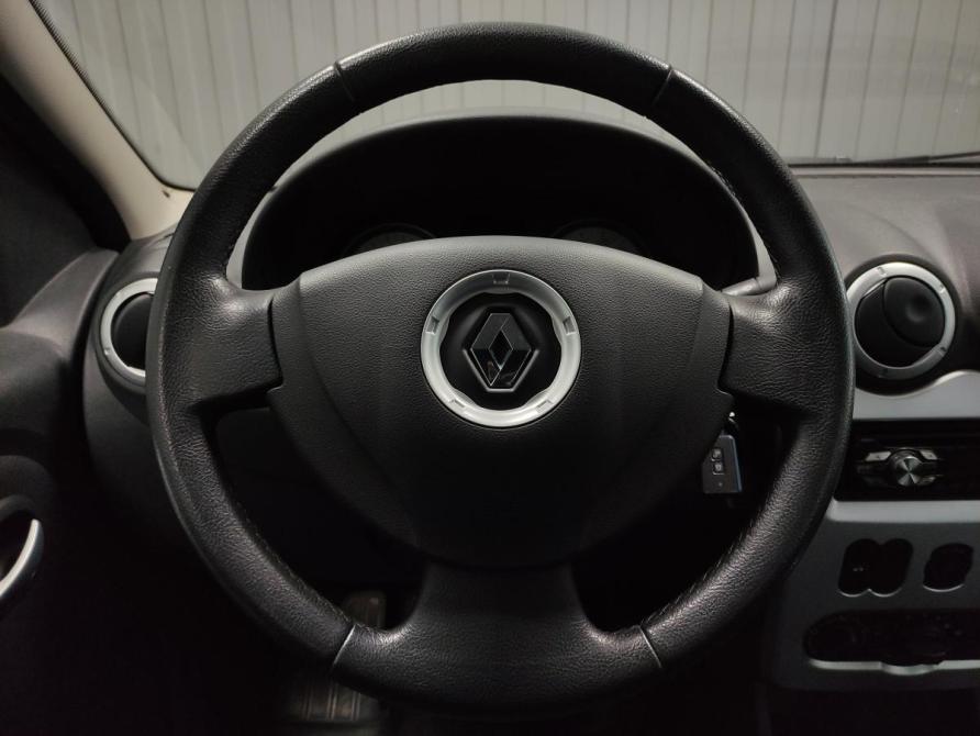 Renault Logan I Рестайлинг Пермь  - изображение 7