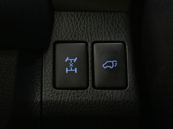 Toyota RAV4 IV (XA40) с пробегом 2013 года, цена 2 240 000 рублей, 125949 км, внедорожник, Автокод Объявления