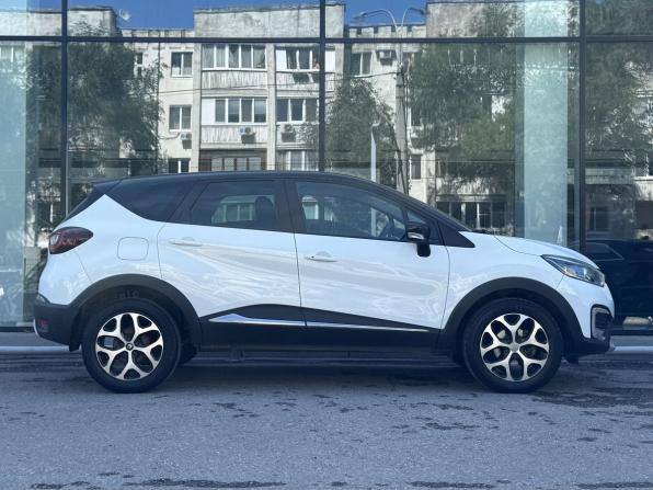 Renault Kaptur I с пробегом 2017 года, цена 1 550 000 рублей, 157857 км, внедорожник, Автокод Объявления