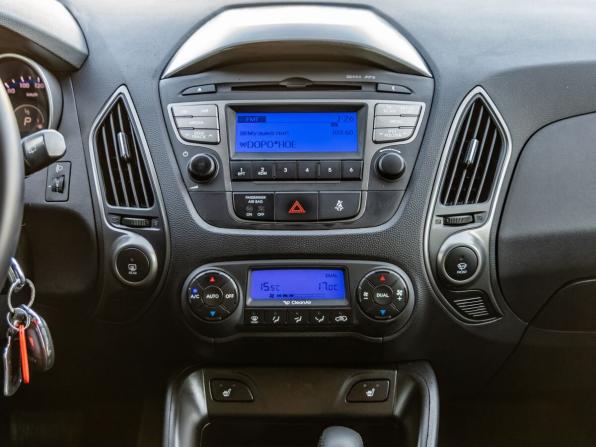 Hyundai ix35 I Рестайлинг с пробегом 2014 года, цена 1 438 000 рублей, 121188 км, внедорожник, Автокод Объявления