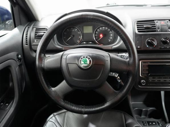 Skoda Fabia II Рестайлинг с пробегом 2012 года, цена 495 000 рублей, 229130 км, хэтчбек, Автокод Объявления