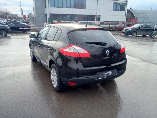 Renault Megane III Рестайлинг с пробегом 2013 года, цена 618 000 рублей, 181242 км, хэтчбек, Автокод Объявления