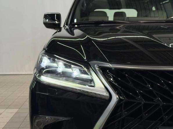 Lexus LX III Рестайлинг 2 с пробегом 2015 года, цена 7 990 000 рублей, 75000 км, внедорожник, Автокод Объявления