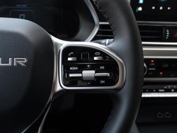 JETOUR X70 I Рестайлинг 2 с пробегом 2024 года, цена 2 250 000 рублей, 6058 км, внедорожник, Автокод Объявления