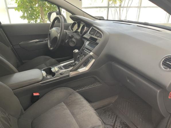 Peugeot 3008 I с пробегом 2011 года, цена 579 000 рублей, 245567 км, внедорожник, Автокод Объявления