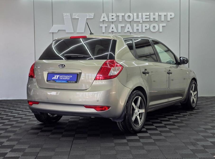 Kia Ceed I Рестайлинг Таганрог  - изображение 2