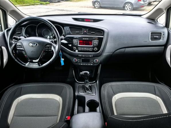 Kia Ceed II с пробегом 2014 года, цена 1 050 000 рублей, 173000 км, хэтчбек, Автокод Объявления