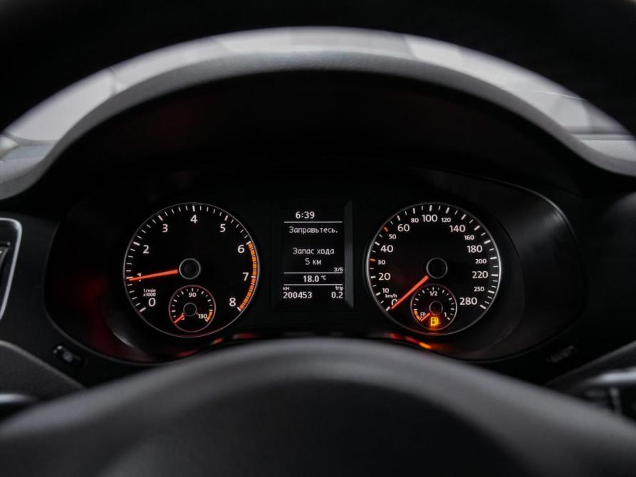Volkswagen Jetta VI Ульяновск  - изображение 14