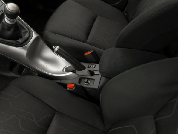 Toyota Auris I Рестайлинг с пробегом 2010 года, цена 900 000 рублей, 153472 км, хэтчбек, Автокод Объявления
