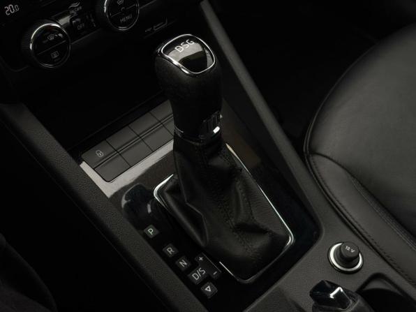 Skoda Octavia III (A7) Рестайлинг с пробегом 2018 года, цена 1 990 000 рублей, 148151 км, лифтбек, Автокод Объявления