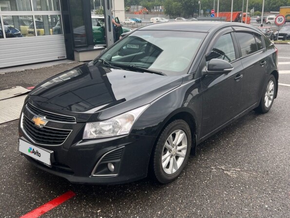 Chevrolet Cruze 2014 хэтчбек черный