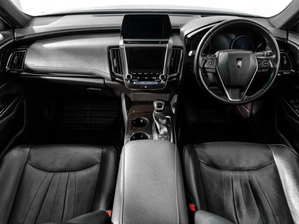 Toyota Crown XV (S220) с пробегом 2019 года, цена 2 799 000 рублей, 179439 км, седан, Автокод Объявления