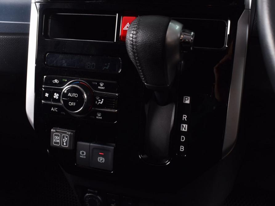 Toyota Roomy I Рестайлинг Кемерово  - изображение 21