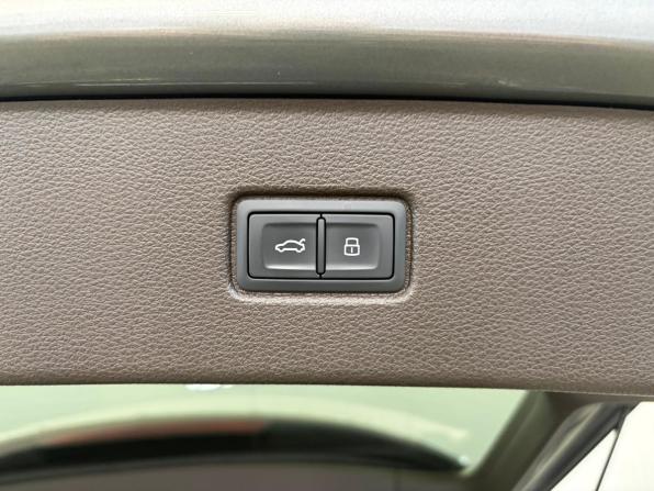 Audi Q7 II (4M) с пробегом 2016 года, цена 3 347 000 рублей, 211661 км, внедорожник, Автокод Объявления