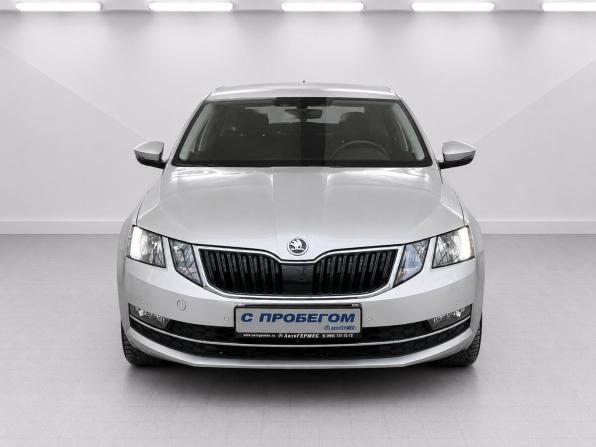 Skoda Octavia III (A7) Рестайлинг с пробегом 2019 года, цена 2 200 000 рублей, 37088 км, лифтбек, Автокод Объявления