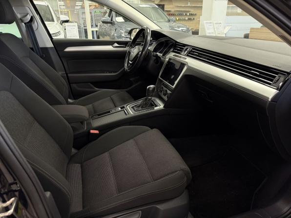 Volkswagen Passat B8 с пробегом 2017 года, цена 1 720 000 рублей, 234500 км, универсал, Автокод Объявления