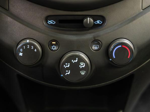 Chevrolet Spark III с пробегом 2012 года, цена 588 000 рублей, 123656 км, хэтчбек, Автокод Объявления