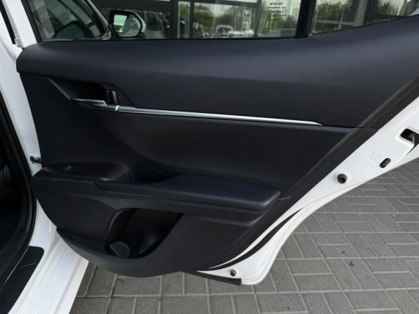 Toyota Camry VIII (XV70) Рестайлинг с пробегом 2021 года, цена 2 699 000 рублей, 41755 км, седан, Автокод Объявления