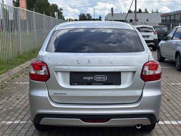Lada (ВАЗ) Granta I Рестайлинг с пробегом 2022 года, цена 719 000 рублей, 49000 км, лифтбек, Автокод Объявления