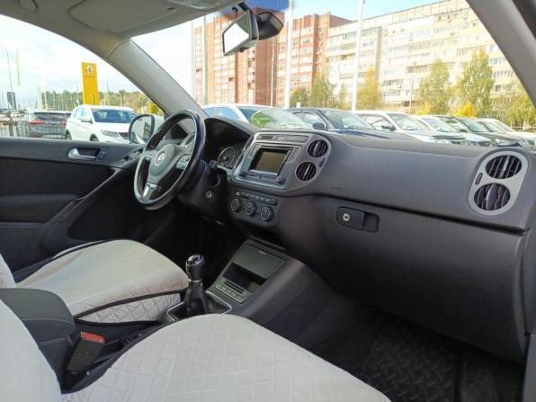 Volkswagen Tiguan I Рестайлинг с пробегом 2016 года, цена 1 465 000 рублей, 169341 км, внедорожник, Автокод Объявления