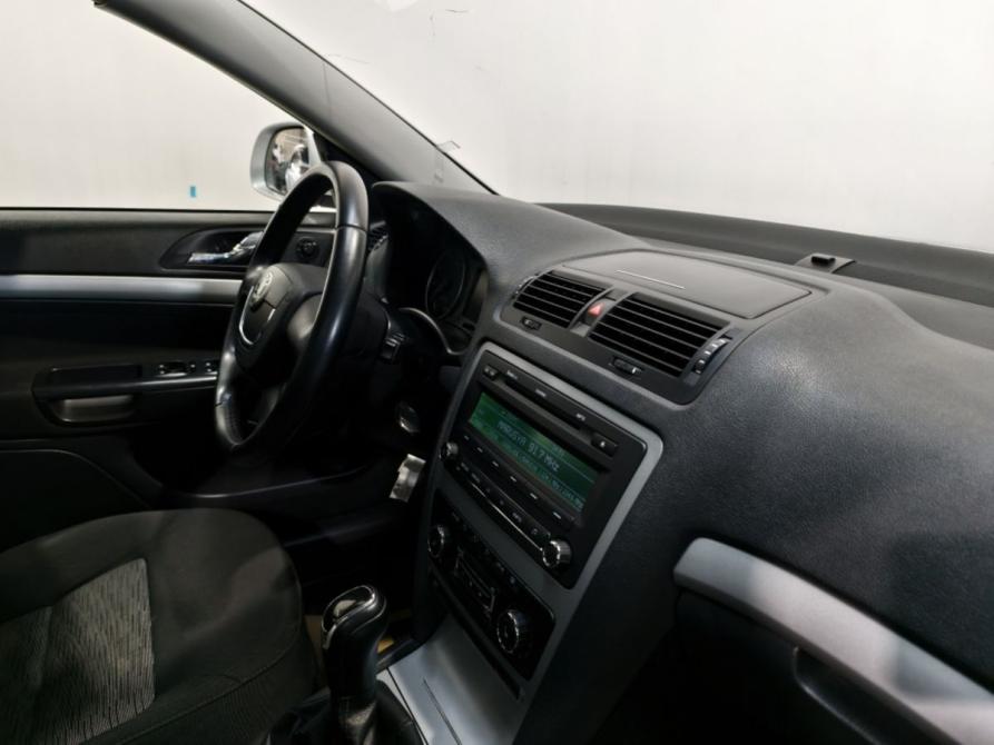 Skoda Octavia II (A5) Рестайлинг Курск  - изображение 7