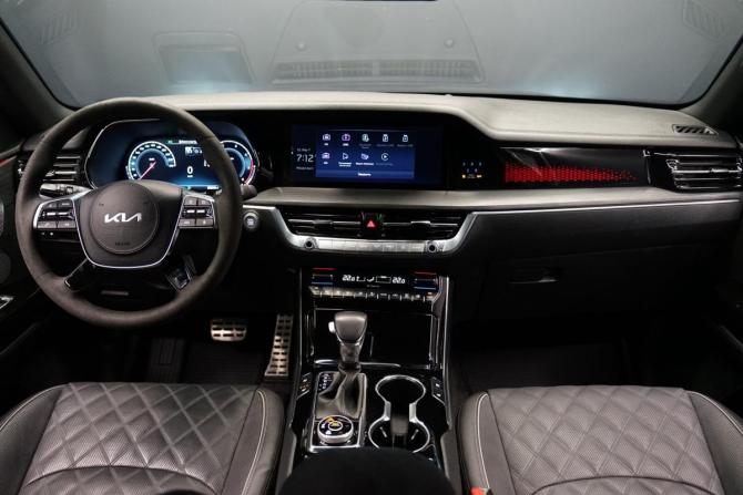 Kia Mohave I Рестайлинг 2 с пробегом 2023 года, цена 5 890 000 рублей, 53000 км, внедорожник, Автокод Объявления