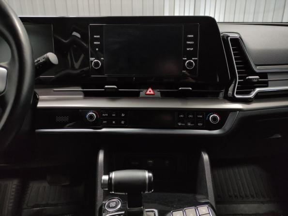 Kia Sportage V с пробегом 2022 года, цена 3 230 000 рублей, 48048 км, внедорожник, Автокод Объявления