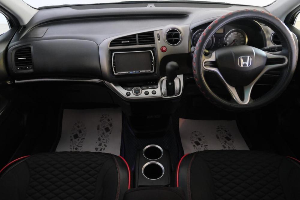 Honda Stream II Рестайлинг Омск  - изображение 13