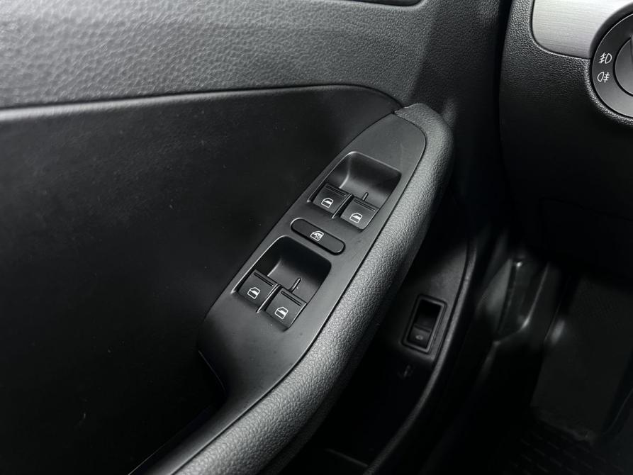 Volkswagen Jetta VI Рестайлинг Калининград  - изображение 16