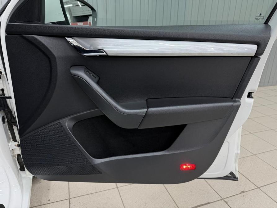 Skoda Octavia III (A7) Магнитогорск  - изображение 15