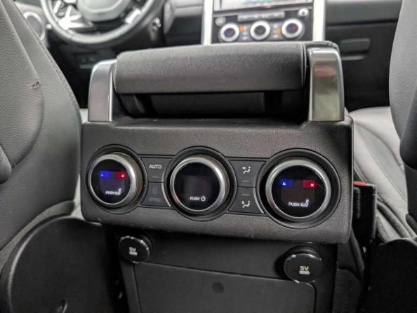Land Rover Discovery V с пробегом 2018 года, цена 3 859 000 рублей, 123721 км, внедорожник, Автокод Объявления