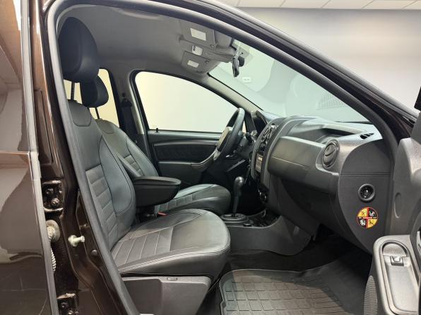 Renault Duster I Рестайлинг с пробегом 2017 года, цена 1 650 000 рублей, 57152 км, внедорожник, Автокод Объявления