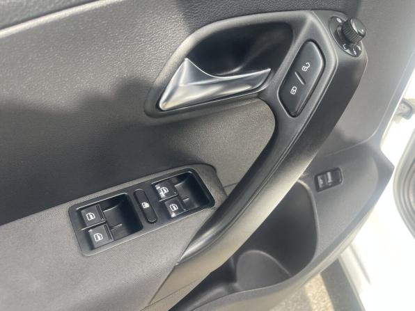 Volkswagen Polo V с пробегом 2012 года, цена 770 000 рублей, 196254 км, седан, Автокод Объявления