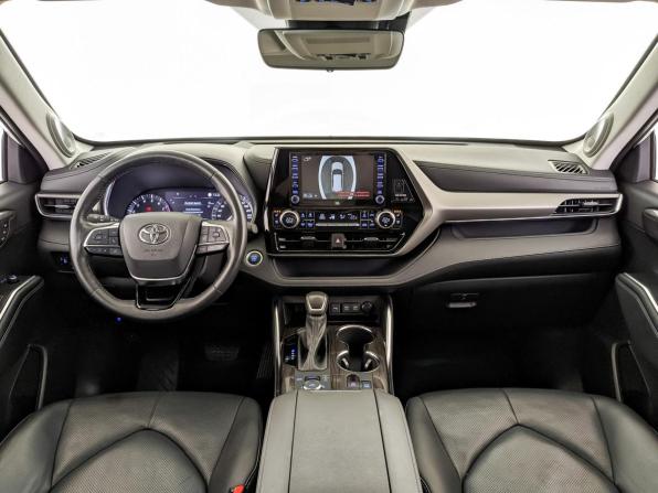 Toyota Highlander IV (XU70) с пробегом 2021 года, цена 4 900 000 рублей, 90600 км, внедорожник, Автокод Объявления