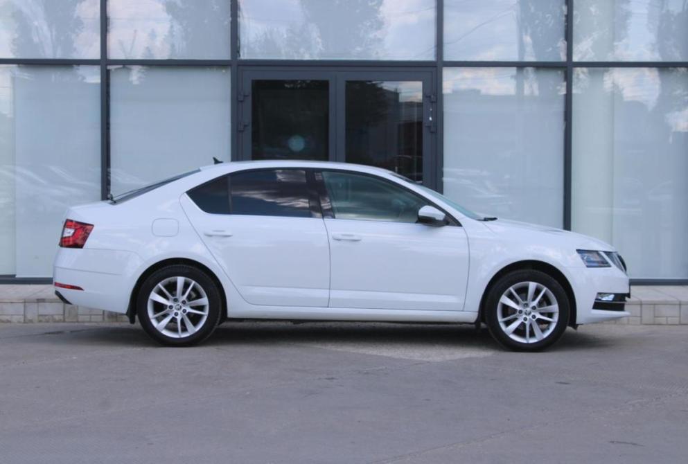 Skoda Octavia III (A7) Рестайлинг Саратов  - изображение 4