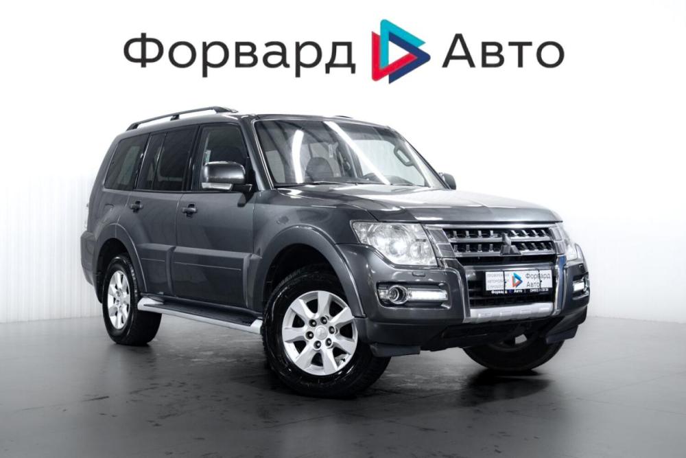 Mitsubishi Pajero IV Рестайлинг 1 Тюмень  - изображение 1