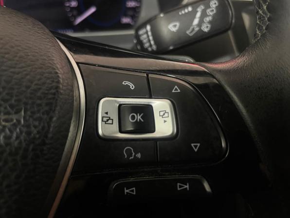 Volkswagen Tiguan II с пробегом 2017 года, цена 1 849 000 рублей, 215347 км, внедорожник, Автокод Объявления